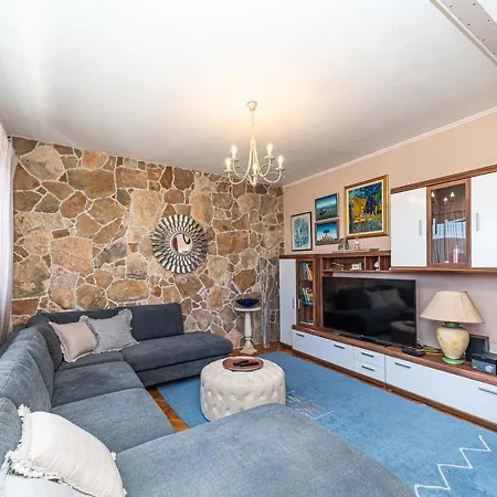 Apartamento Niki Kaštela